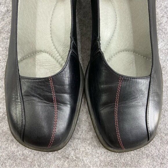 BeautiFeel Black Leather Classic Mini Heel Loafers Women’s Size 39 or US 8-8.5 - Picture 6 of 10